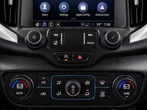 Used 2022 GMC Terrain SLT w/ Infotainment Package II AWD/4WD image 25