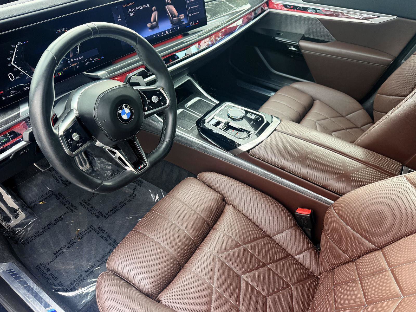 Used 2023 BMW 760i xDrive w/ Parking Assistance Package AWD/4WD image 10