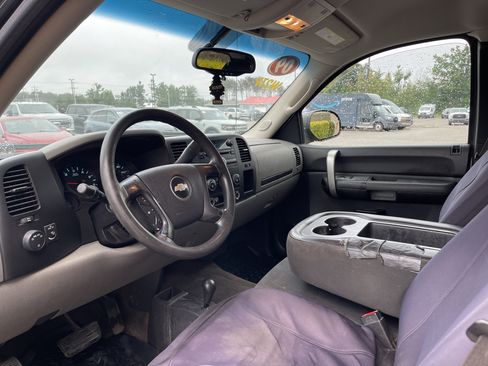 Used 2009 Chevrolet Silverado 1500 LT AWD/4WD image 11