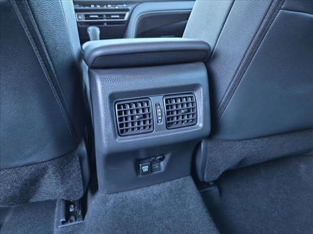 Certified 2025 Toyota Camry SE FWD image 16