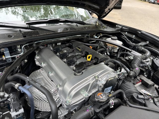 New 2026 MAZDA MX-5 Miata Club w/ Interior Package RWD image 28