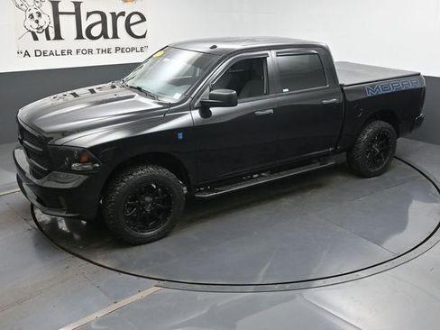 Used 2017 RAM 1500 Express w/ Express Value Package image 42