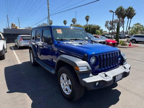 Used 2018 Jeep Wrangler Unlimited Sport S AWD/4WD image 5
