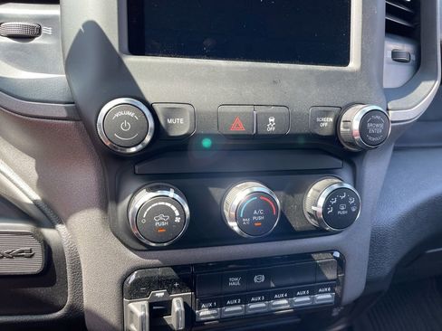 New 2024 RAM 3500 Tradesman w/ Chrome Appearance Group AWD/4WD image 18