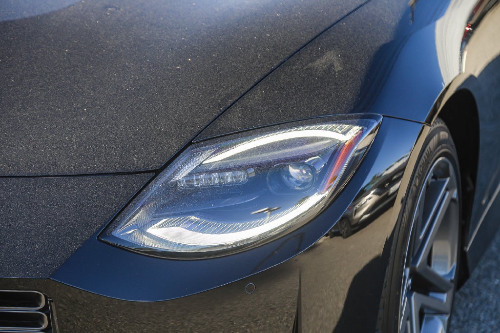 New 2026 Nissan Z Performance w/ Floor Mat Package RWD image 4