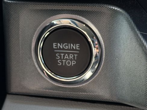 Certified 2024 Ford F250 Limited AWD/4WD image 27