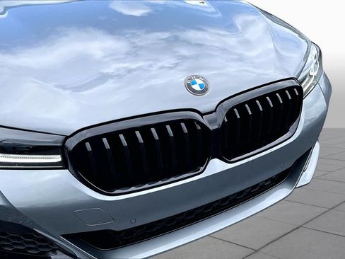 Used 2023 BMW 540i w/ M Sport Package RWD image 31