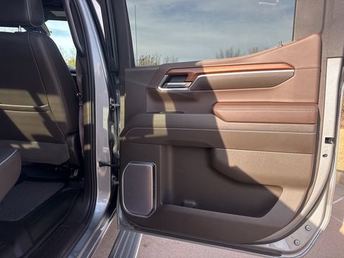 Used 2023 GMC Sierra 1500 Denali image 43