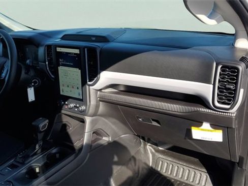 New 2025 Ford Ranger XL image 18