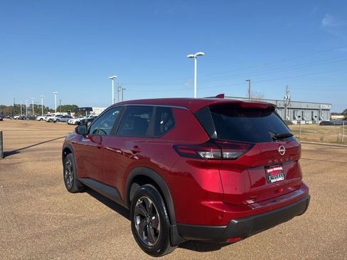 New 2026 Nissan Rogue SV image 2
