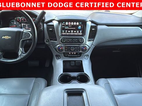Used 2020 Chevrolet Suburban LT image 18