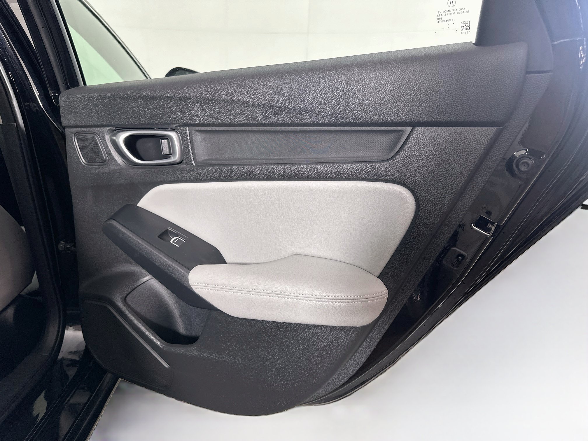 Used 2024 Acura Integra FWD image 29