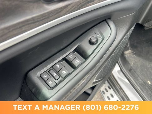 New 2026 Jeep Grand Cherokee L Limited AWD/4WD image 11