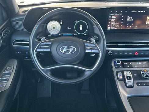 Used 2023 Hyundai Palisade Calligraphy image 14