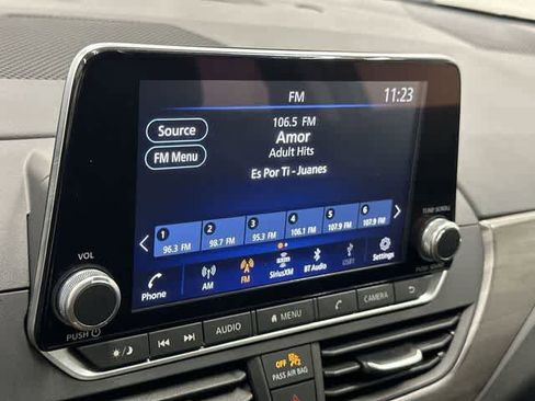 Used 2025 Nissan Altima 2.5 SV image 22