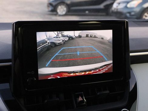 Certified 2023 Toyota Corolla SE w/ SE Premium Package image 16