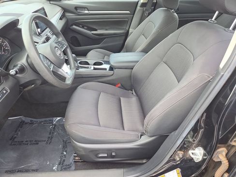 Used 2023 Nissan Altima 2.5 SV FWD image 15