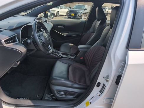 Used 2023 Toyota Corolla XSE FWD image 15