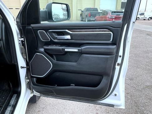 Used 2020 RAM 1500 Laramie image 17