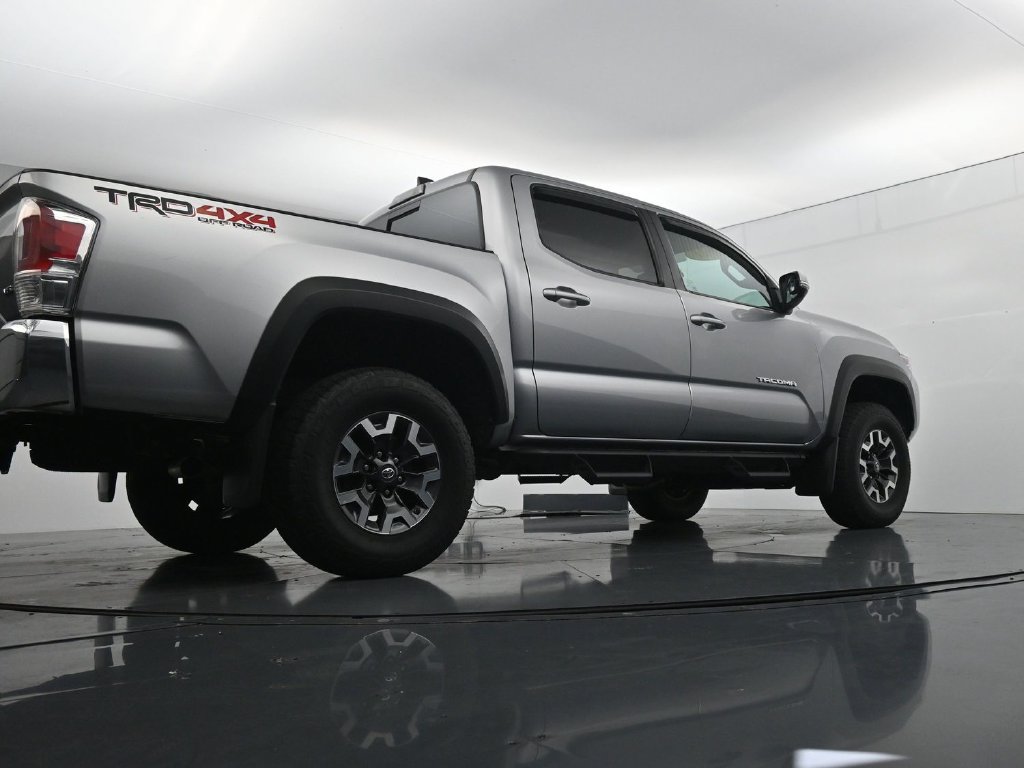 Used 2021 Toyota Tacoma TRD Off-Road AWD/4WD image 41