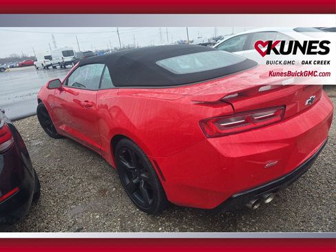 Used 2017 Chevrolet Camaro SS image 24