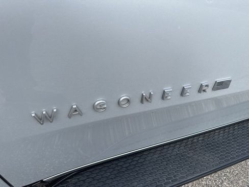Used 2024 Jeep Wagoneer 4WD image 47
