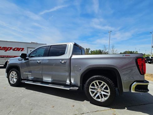 Used 2021 GMC Sierra 1500 SLT AWD/4WD image 5