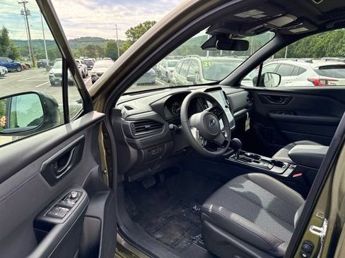 New 2026 Subaru Forester Premium AWD/4WD image 18
