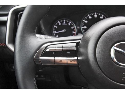 Certified 2025 MAZDA CX-50 Meridian Edition w/ Weather Package AWD/4WD image 13