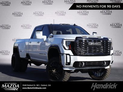 Used 2026 GMC Sierra 3500 Denali Ultimate w/ LPO, Black Badging Package