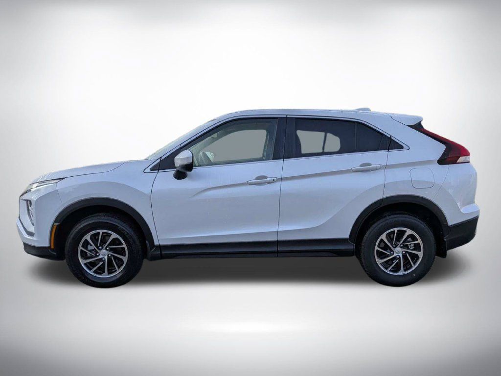 Used 2026 Mitsubishi Eclipse Cross ES AWD/4WD image 7