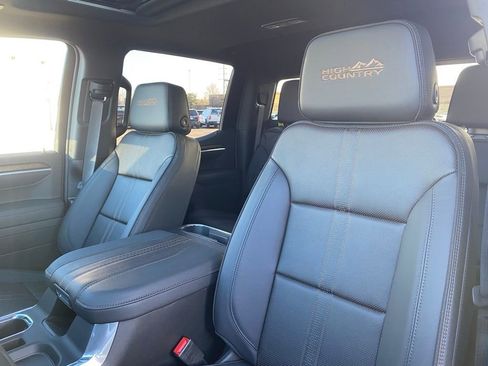 New 2026 Chevrolet Silverado 1500 High Country w/ High Country Premium Package image 13