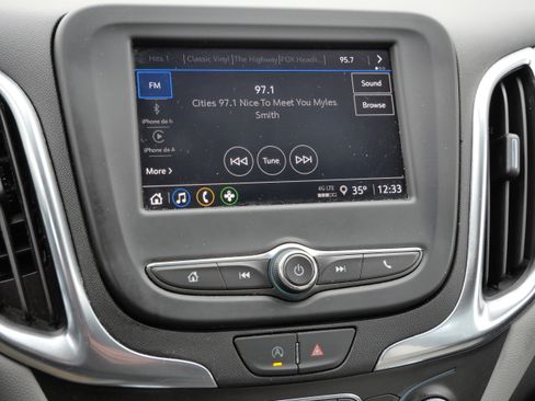 Used 2022 Chevrolet Equinox LT image 30