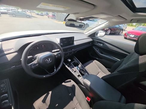 Certified 2026 Honda Accord SE image 27