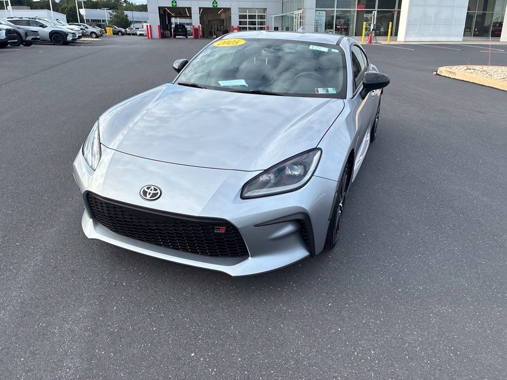 Used 2024 Toyota GR86 RWD image 20