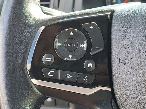 Used 2019 Honda Pilot Touring image 22