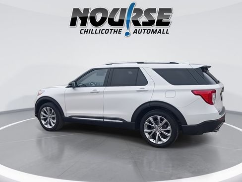 Used 2023 Ford Explorer Platinum w/ Technology Package image 6