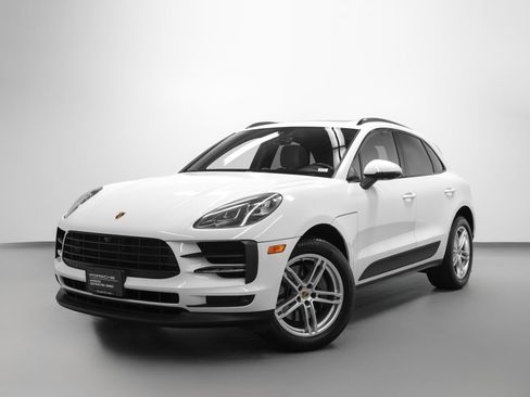 Certified 2021 Porsche Macan S image 1