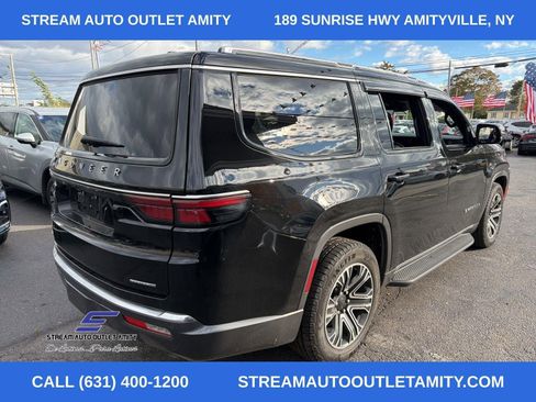 Used 2022 Jeep Wagoneer Series III image 9