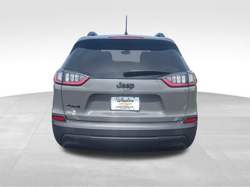 Used 2023 Jeep Cherokee Altitude Lux AWD/4WD image 4