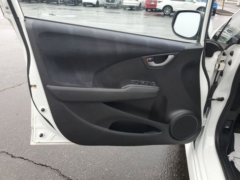 Used 2010 Honda Fit Sport image 19