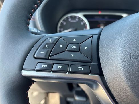 New 2025 Nissan Sentra SR w/ SR Premium Package image 17