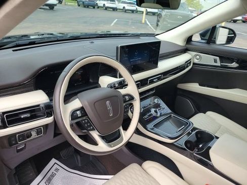 Used 2023 Lincoln Nautilus Black Label AWD/4WD image 29