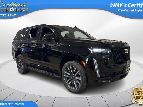 Used 2024 Cadillac Escalade Sport image 4