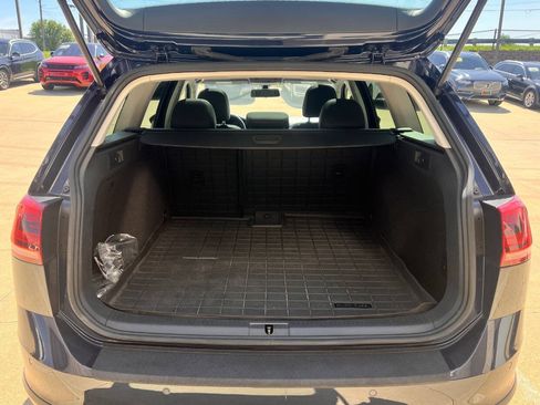Used 2017 Volkswagen Golf Alltrack SE AWD/4WD image 21