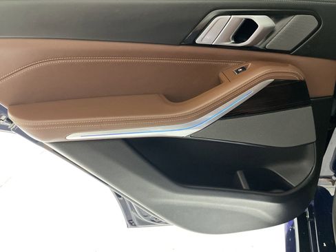 Used 2025 BMW X5 xDrive50e w/ M Sport Package image 35