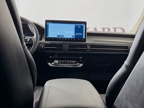 New 2026 Lincoln Corsair Premiere AWD/4WD image 29