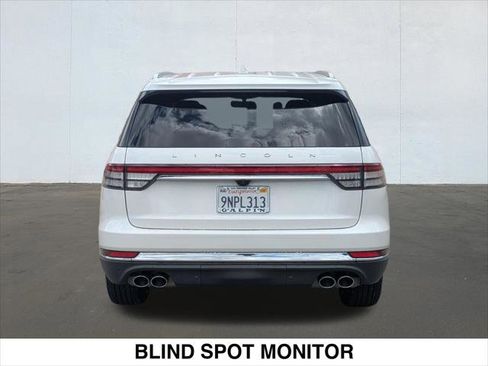Used 2023 Lincoln Aviator Reserve w/ Equipment Group 201A RWD image 4