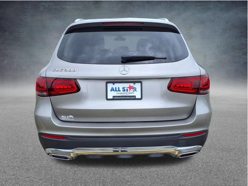 Used 2020 Mercedes-Benz GLC 300 image 9