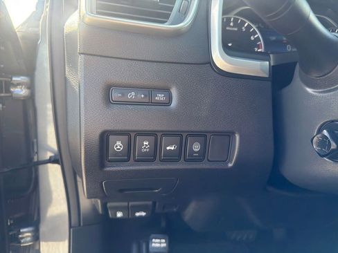 Certified 2024 Nissan Murano Platinum w/ Cargo Package image 34